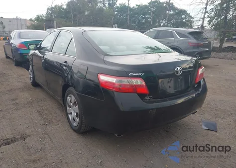 2007 Toyota Camry Le V6/Se V6/Xle V6 z USA, uszkodzony, nr VIN 4T1BK46K07U579986